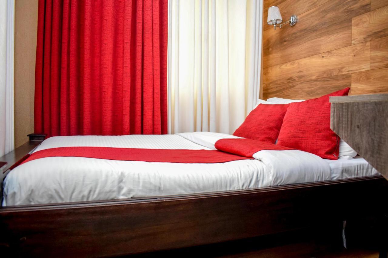 Simba Village Relax Inn Eldoret Ngoại thất bức ảnh